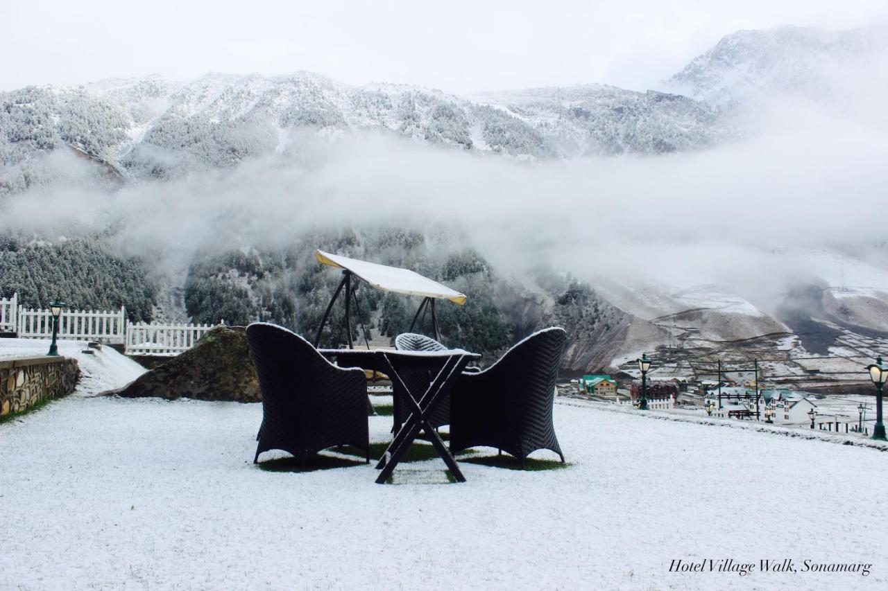 Hotel Village Walk Sonamarg Bagian luar foto