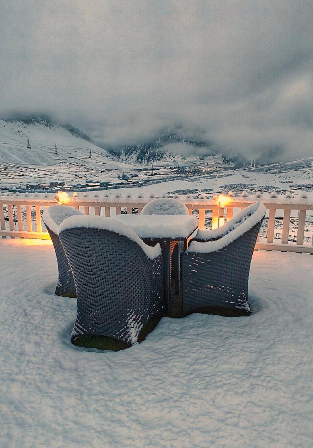 Hotel Village Walk Sonamarg Bagian luar foto