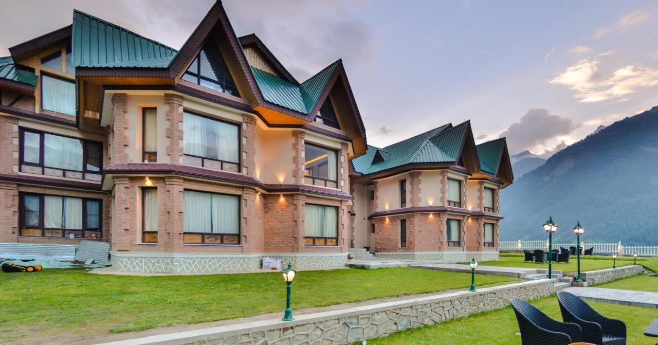 Hotel Village Walk Sonamarg Bagian luar foto