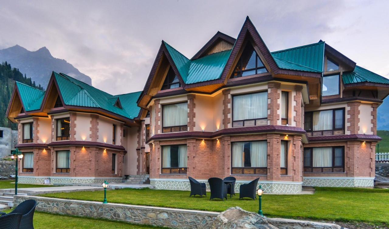 Hotel Village Walk Sonamarg Bagian luar foto