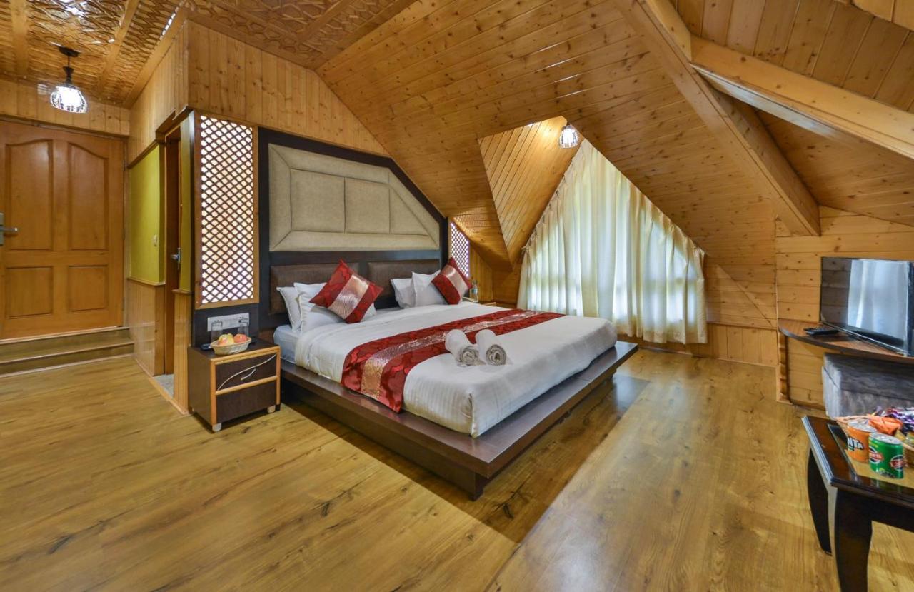 Hotel Village Walk Sonamarg Bagian luar foto