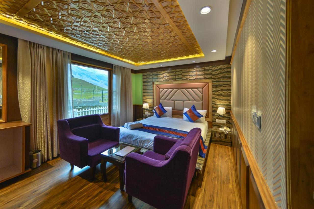 Hotel Village Walk Sonamarg Bagian luar foto
